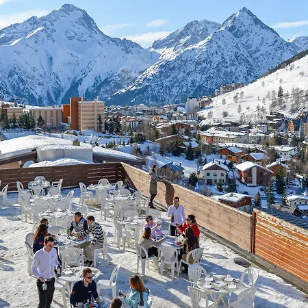 Village Club Les 2 Alpes Hotel